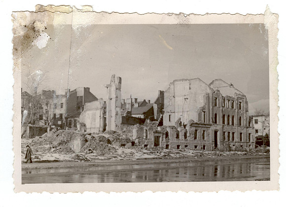 Note said: Munich 1945-46