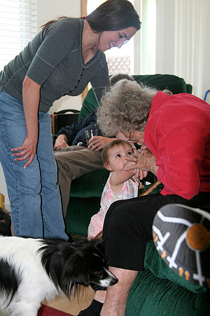 Mom,Madison,Cyndi,Rocky & Robert in the back